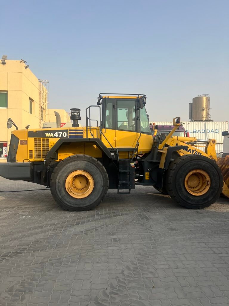 Komatsu WA470-3 wheel loader